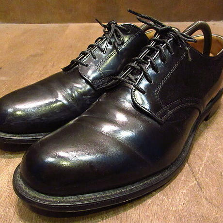 サービスシューズ Stores