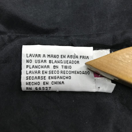 5db00b5a5b61b413f8f55a3b