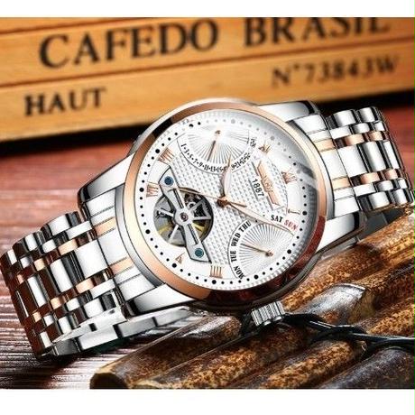 5ce202ead211bf6cf8ac1117