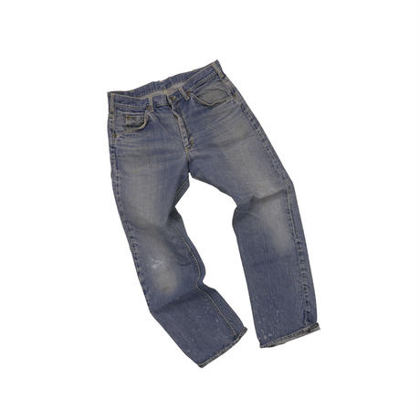 5ac300b9122a7d25dd000d93