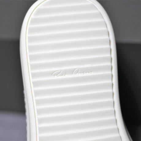 5a098458ed05e63f1c002dbd
