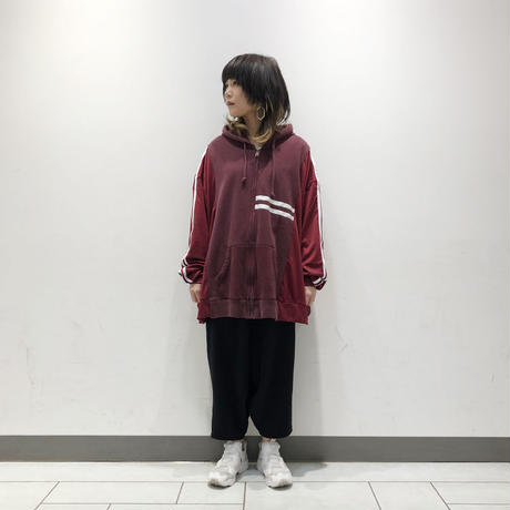 5c52d061e73a251ad645b3fc