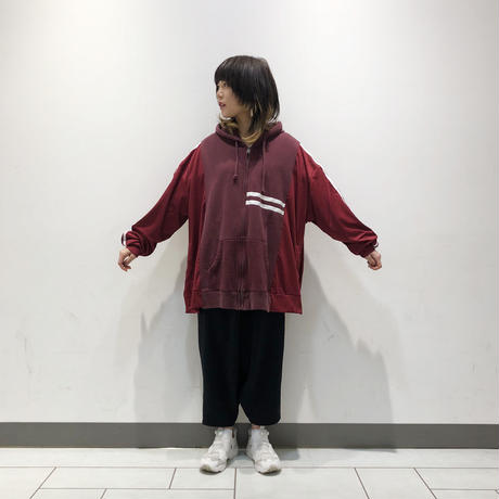 5c52d061e73a251ad645b3fc