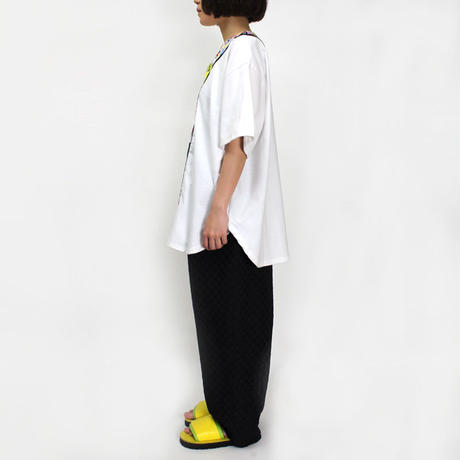 590f1b2fb1b619cc57003b0d