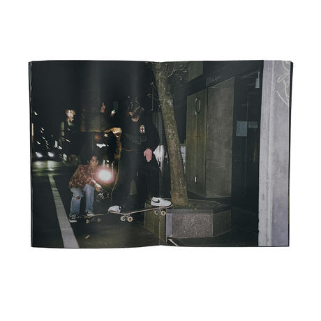 【ZINE】千島 楽 "桃源郷"
