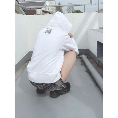 EW×へんり/Hoodie