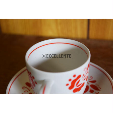 5d5811fdc8394f171fa32225