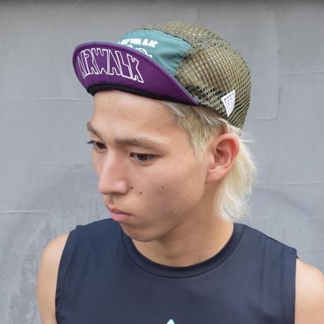 5ce914c9b59d24199b2f8b7a