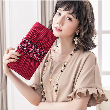 5c4b18533b6365760e83fd0a