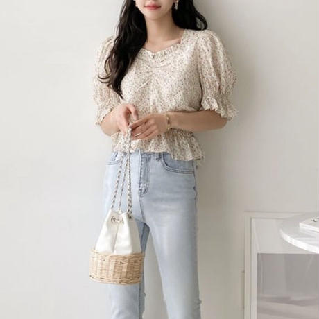 5ec4bb3534ef012db9c533fc