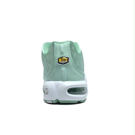 5889b575c3b8df0832000f7e