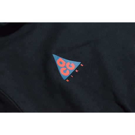 5c0505dd27b44e6c04f826bf