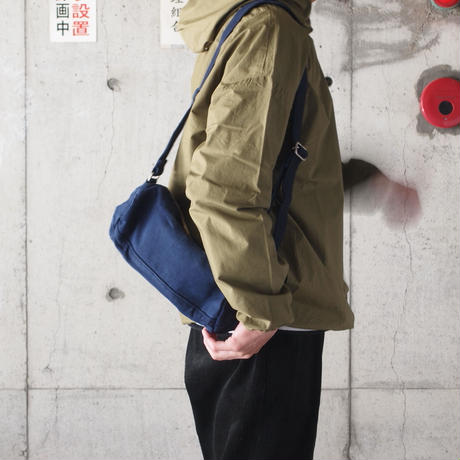 56b15d2f3cd4820fe90045ef