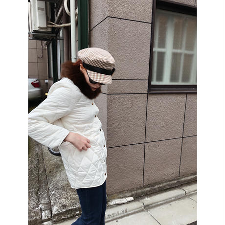 5c063dfa457a823cb26c854a