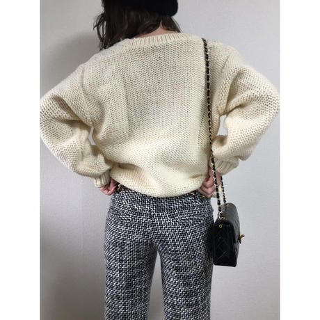 59a83e2cb1b61965b0000286