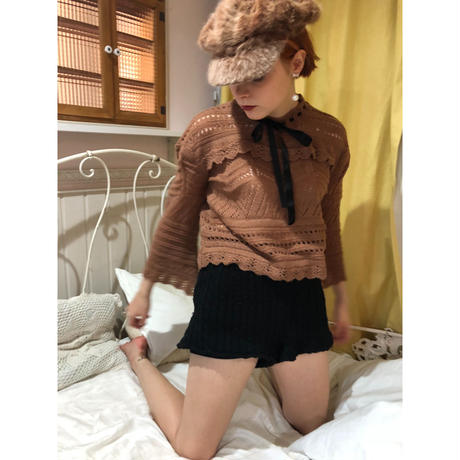 5bec2822ef843f37c700000c