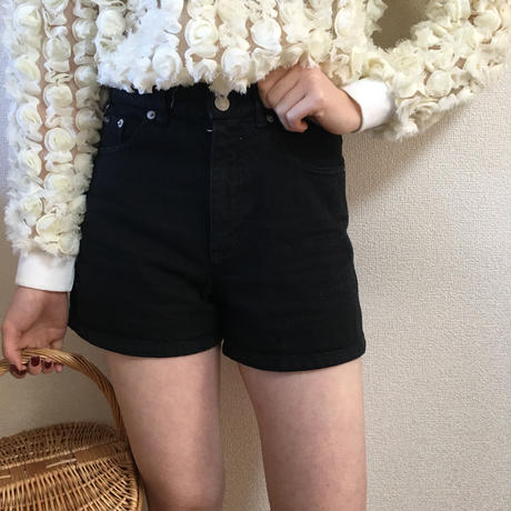 5a79460e27d1cc5cf500100a
