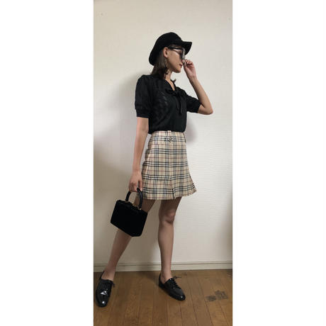 5b751ee45496ff05100014d7