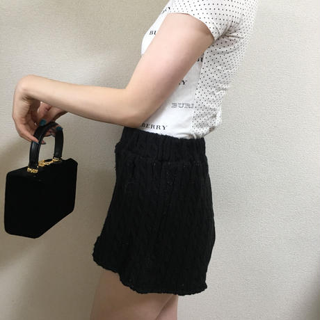 5b63edab50bbc310b300265e