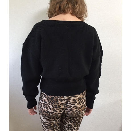 59db2687f22a5b5c360003b8