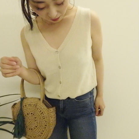 5b35057ba6e6ee57d600245b