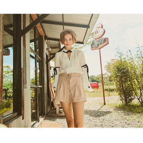5a81870a3210d525cf00d68b