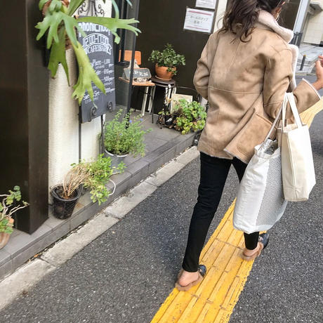 5a0d40103210d565a00012d7