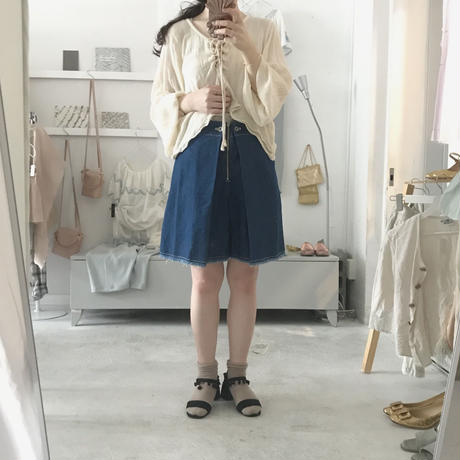 5ae126b15496ff1b0e0010d4