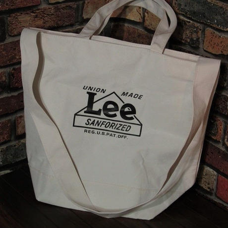 5cebeb00adb2a115815edc9f