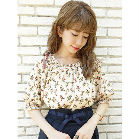 598ab256f22a5b23800011d2