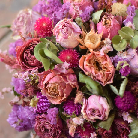 マゼンダピンク Stores