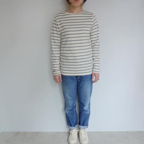 5c9b5381a71db76d3f54e17d
