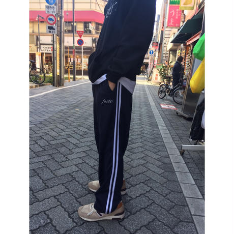 59b287aff22a5b16cd001e5e