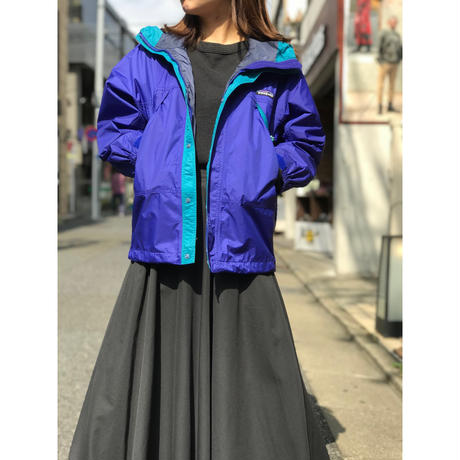 5bbc7562ef843f37bb0002ed