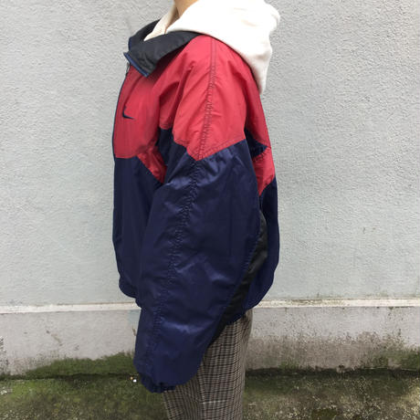 5c77a664808dfa232798c227