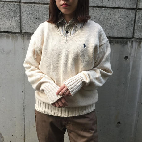 5bfd2eb8c49cf3061100148d