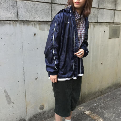 5bfd291ec3976c5c99000731