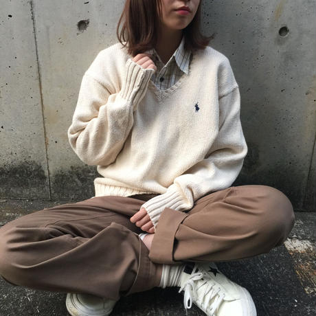5bfd2eb8c49cf3061100148d