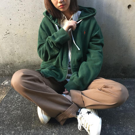 5bfd139a7cd361139c000121