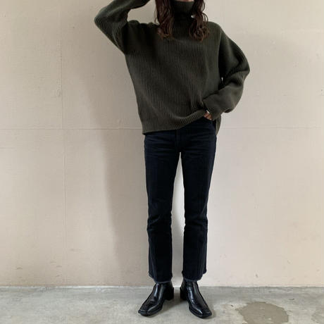 5f813c888ac39440c2a32007