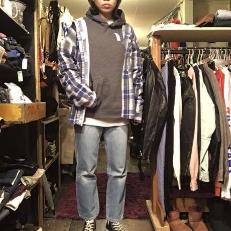 5a229ef3f22a5b519d00154b