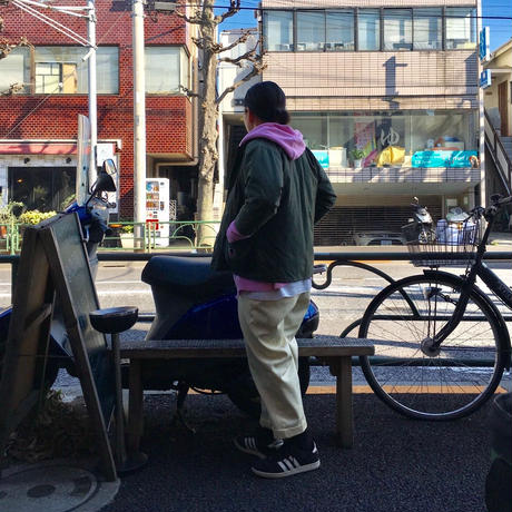 5cb180d40b92112a93ef886f