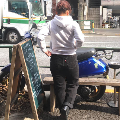 5be57ee35496ff2280000a6f