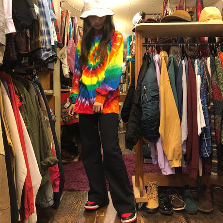 5d9dc9eb220e75143a467eb4