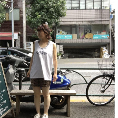 598ff712c8f22c47bd00ec5e