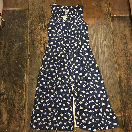5cb46083a8945230be9aed3e