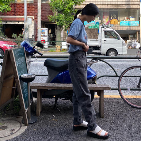 5ef5c19b561e174f5b1b26b0