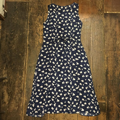 5cb46083a8945230be9aed3e