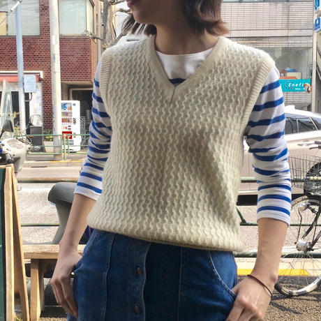 5c864208aa5f4474a4d22570