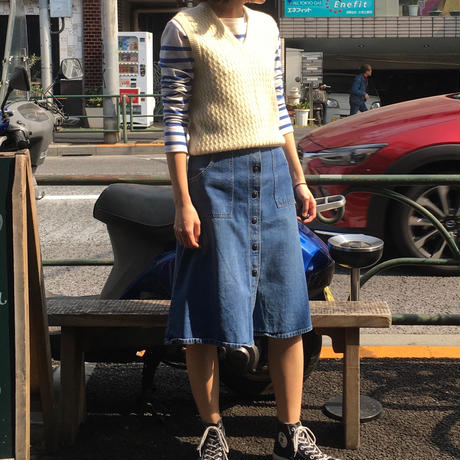 5c864208aa5f4474a4d22570
